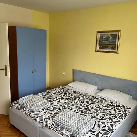 Apartman Ivka Gospić Exteriör bild